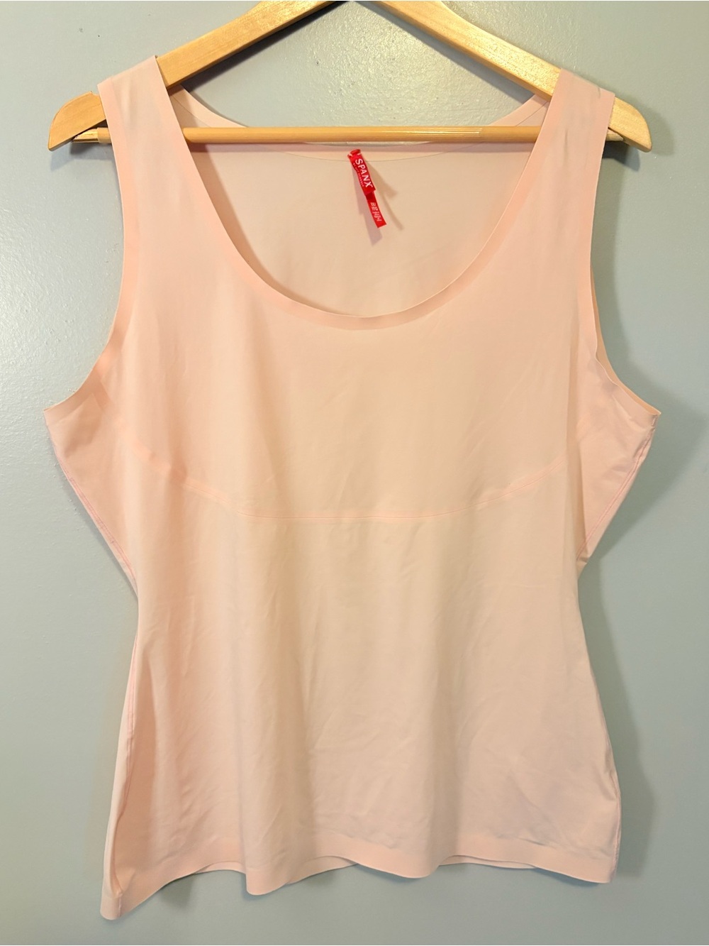 SPANX Sleeveless Scoop Neck Shell Tank Top - Light Blush